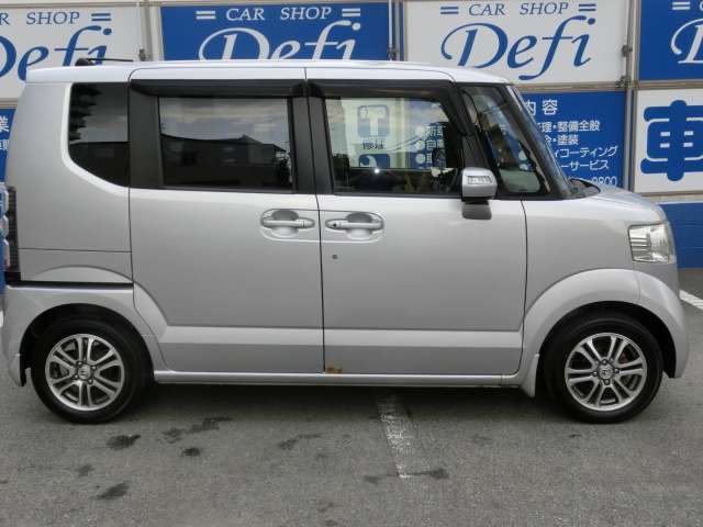 自賠責保険や任意保険も取扱しております。納車当日の加入も可能なので、自動車保険いくらなんだろう・・・なども、すぐにご相談下さい！見積もりさせていただきます！