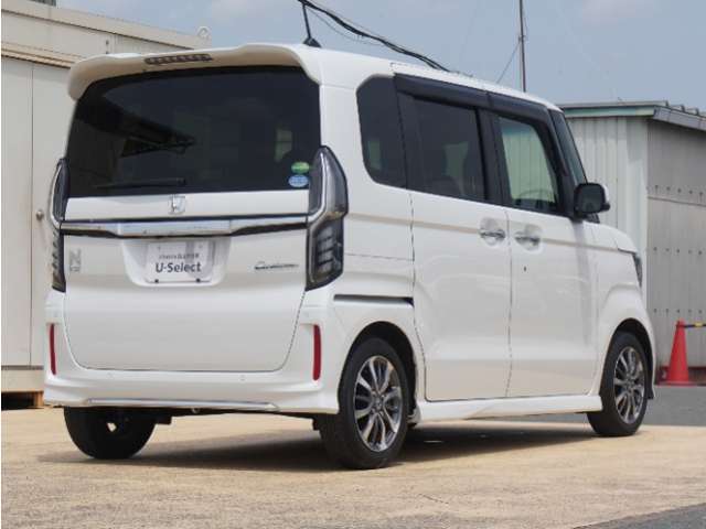 お立ち寄りいただく際は、事前にご連絡をお願いします。お目当てのお車が商談中や売約となることもございます。ご確認いただいてから、お立ち寄りください。