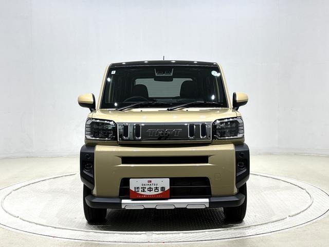 【当社専門スタッフがキレイにしてます】ダイハツ広島では展示前に当社中古車センターにてクリーニング！店舗でも定期的に洗車♪品質には自信があります！お気軽にご来店下さい