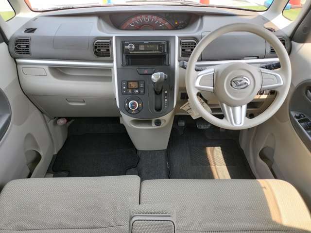 当店は自動車保険も取り扱いしております。保険内容の見直しなどもお気軽にご相談下さい