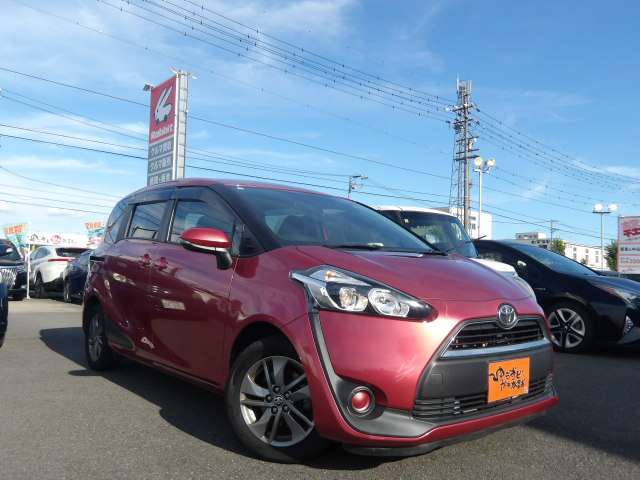 前からの右向きです。