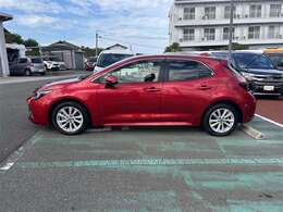 この度は数ある中古車の中から当店の車両をご覧下さり、誠に有難うございます。