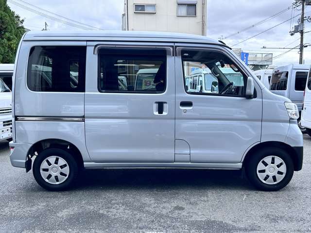 お客様のお気持ち・・・良い車を安く買いたい！その気持ち当店も一緒です！全国から品質、価格とっておきの商品を仕入れ、お客様にご満足頂ける商品ラインナップを心掛けています。