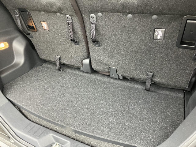 当店は、国から許認可を得た認証工場を常設しております！車検や修理、整備等のメンテナンスで購入後もサポート致します！お困りの事があればご相談下さい！