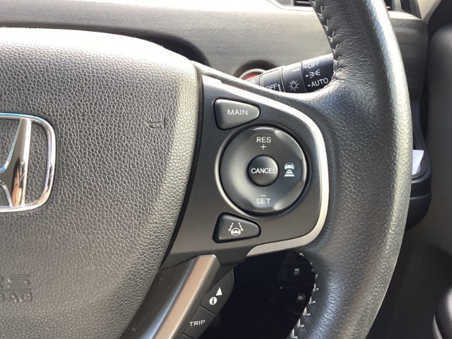 ☆HONDA　SENSING☆★衝突軽減ブレーキ・誤発進抑制機能・路外逸脱抑制機能など安心安全快適に運転できる装備を搭載しております★