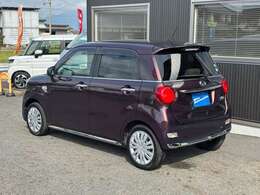 プライバシーガラス　バックカメラ　リヤスポイラー　純正15インチ