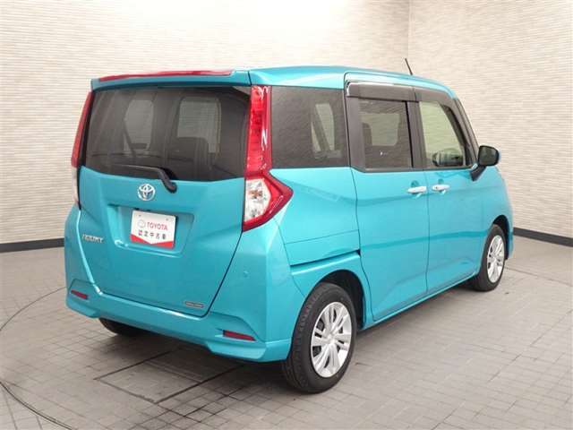 走りにこだわりながら収納力も持ち合わせたお車です。荷物を載せて軽快なドライブを楽しめますよ♪