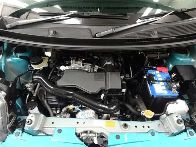 力強さと快適さを両立した動的性能のエンジンです。快適なドライビングライフをお送りください！