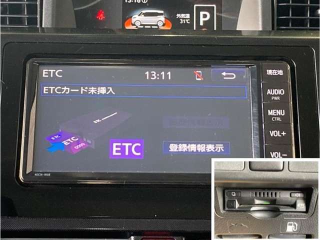 ナビ連動ETC付きです。高速道路料金所での小銭の出し入れや雨天時における窓の開け閉めなどの煩わしさが解消できます。料金所の通過もスムーズで快適ですよ。☆使用履歴表示や音声案内もしてくれます☆