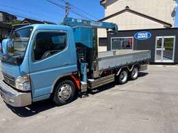 トラック、バス、ユンボ、ブルドーザー、タイヤショベル、ホイルローダー、フォークリフト、トラクター etc…小型～大型まで、年式問わずお任せください。