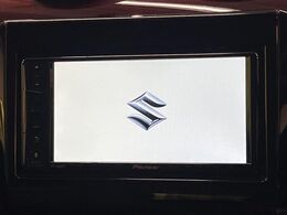 【純正ディスプレイオーディオ】お持ちのスマホやMP3プレイヤーとの無線接続で音楽再生が可能！コードで繋ぐわずらわしさも無く、手軽にお気に入りの音楽を楽しめます。