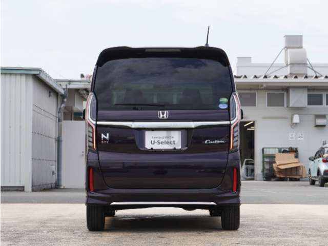 ◆障害物センサー◆車庫入れの時などに近くに障害物がある場合、障害物までの距離を音で知らせてくれます。