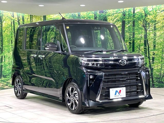大好評のボディコーティング「弾スプラッシュコート」もご納車までに施工可能。通常のガラスコートと異なる、耐久年数6年の無機質ガラスコーティングが、ボディをキレイな状態に保ってくれます。