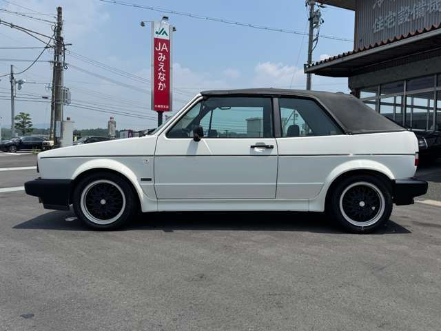 【中部運輸局認証工場】納車前整備はもちろん、ご購入後のメンテナンス及び車検整備もお任せ下さい。国家整備士資格者がしっかりと対応させて頂きますのでご安心下さい。