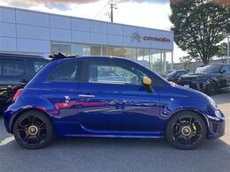 東北最大級の輸入車専門大型展示場！　展示場に無いお車も全国よりお探しいたします。