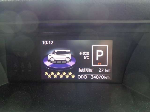 タンク 1.0 カスタムG 4WD車が入荷！　走行3万キロ台！ 日本全国納車可能です。皆様のお問い合わせお待ちしております。