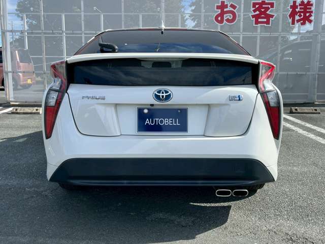 現車を確認していただき、気になる箇所はお気軽にご相談下さい。板金をしてからのご納車ももちろん出来ます！