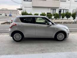 当店は”支払総額表記”を行っております！支払総額とは陸送費以外の必要な経費が全て含まれている価格の事ですので、安心してご検討くださいませ。