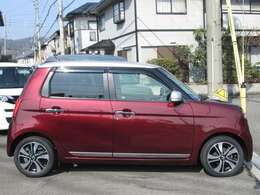 純正ドアバイザー付いています。