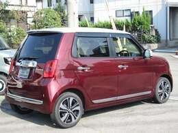 リヤ面はプライバシーガラスです。