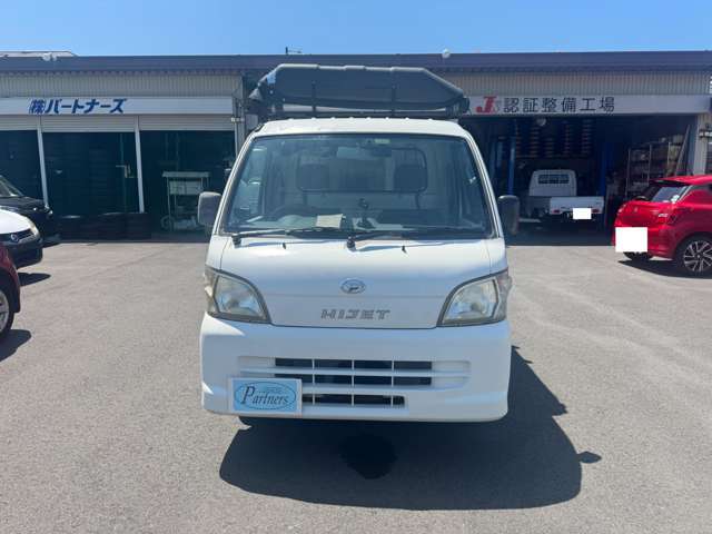 中古車販売・新車販売・修理・点検・板金・保険など幅広くお受けしてます！