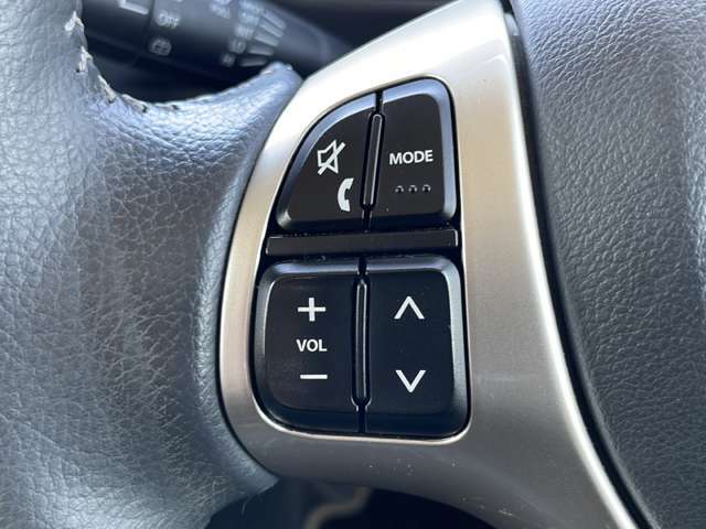 【運転席操作部】快適なドライブを楽しむための機能が装備されています！運転席から触れるので、使いやすいです！除菌プランいれていただくと、さらに清潔で安心していただけます！