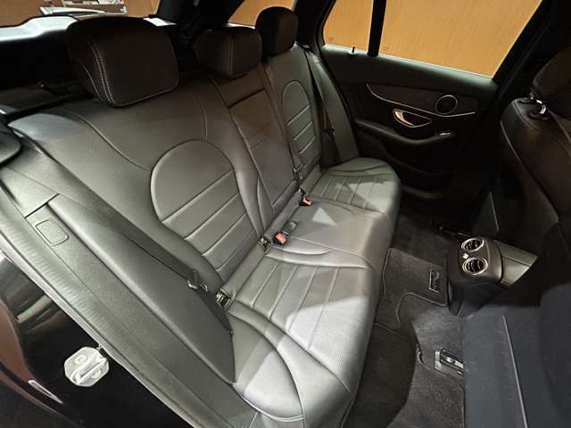全国納車可能です。納車方法及び費用につきましては、お気軽にコーディネーターまでご相談ください。遠方のご納車の際も我々がしっかりサポートさせて頂きます。お気軽にスタッフまでご相談下さい。
