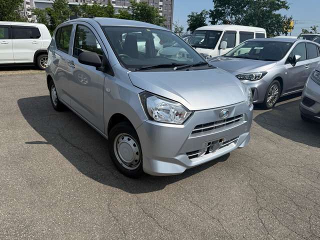 ☆展示台数100台以上♪毎週30台以上の新鮮な中古車が入庫します☆