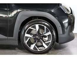 自動車保険も純正のクオリティをお届け致します。正規ディーラーのみが取り扱い可能な、MINIオーナー様専用自動車保険をご用意致しております。正規ディーラーでご購入を頂いたオーナー様のみがご加入頂けます。