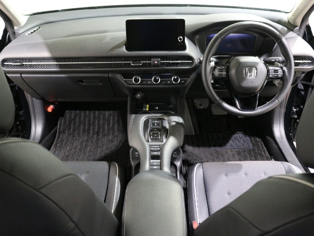 使いやすいレイアウトのダッシュボード周辺です。