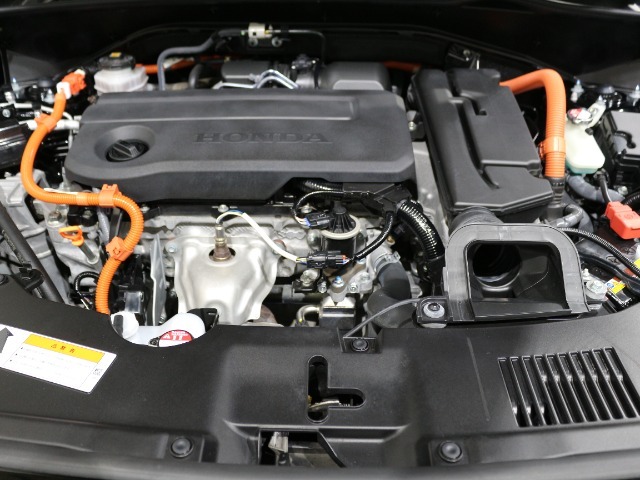 車のコンディションチェックには外せない場所です。細部まで綺麗にクリーニング済みです。