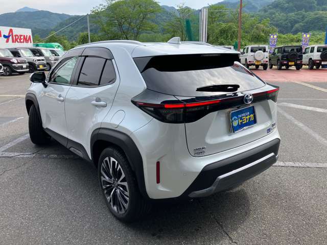 保証継承を実施すれば全国のディーラーで新車と同じメーカー保証が受けられます！保証期間は初度登録から一般保証は3年間・特別保証は5年間です！