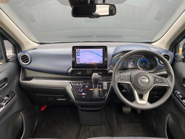 デイズの運転席周りの画像です。興味がわいて来ませんか？ゆっくり、じっくりご覧下さい。