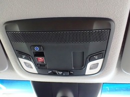 安心・安全と快適・便利を提供できる機能を備えた『Honda　CONNECT』対応です！緊急時にはボタン一つで緊急サーポートセンターに繋がります。