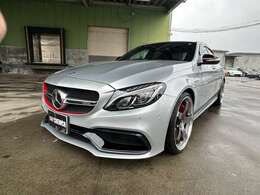 自社整備工場完備です。購入後のアフターもお任せください。お客様のトータルカーライフをサポートさせていただきます。