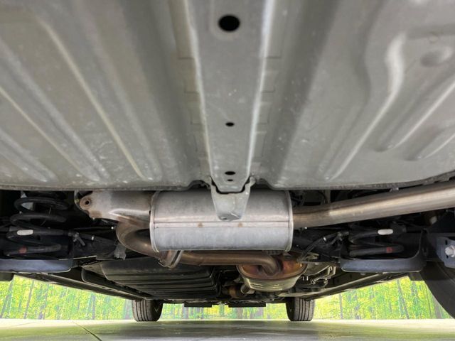下回りがきれいなうちに、防錆加工の施工がオススメ。降雪地域はもちろん、沿岸部にお住いの方や、趣味でマリン・ウィンタースポーツをされる方にご好評いただいております。