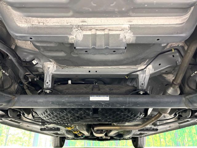 下回りがきれいなうちに、防錆加工の施工がオススメ。降雪地域はもちろん、沿岸部にお住いの方や、趣味でマリン・ウィンタースポーツをされる方にご好評いただいております。