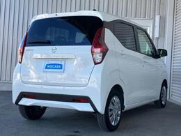 全国に店舗を展開しているのでどこでもお取り寄せが可能です！この車が気になるけど遠方だから・・・と諦める必要はありません！※別途陸送費が必要です。