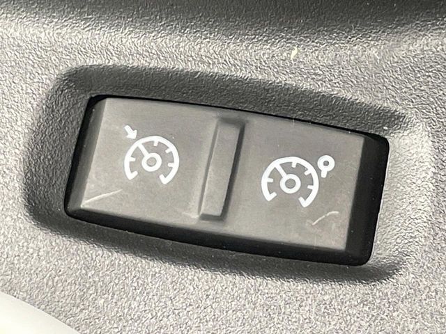 ●オートクルーズコントロール：高速道路や自動車専用道路等にて、定速巡航が可能となる便利な機能です。長距離移動の際でも疲れにくく便利にお使いいただけます♪