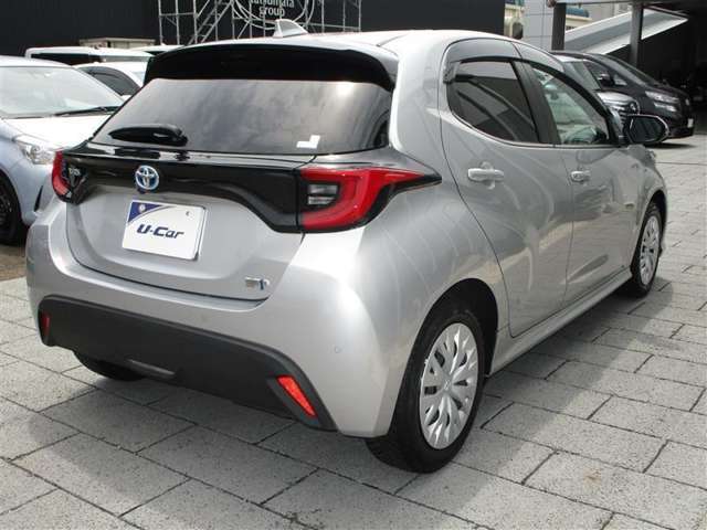 走りにこだわりながら収納力も持ち合わせたお車です。荷物を載せて軽快なドライブを楽しめますよ♪