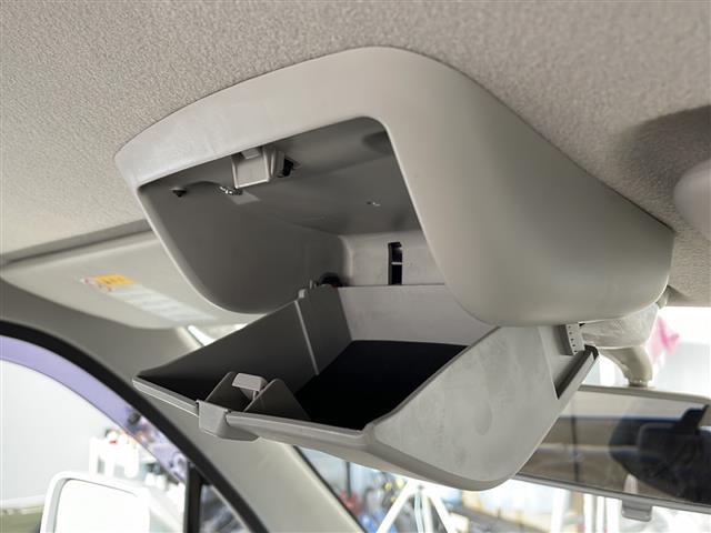 店舗にて現車の確認もいただけますので、お電話で在庫のご確認の上、是非ガリバー黒部店までご来店くださいませ！！！