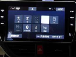 純正ナビを装備。タッチパネル式で使いやすく、お出かけもラクラクです。