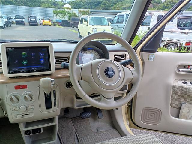 当店の車両をご覧いただきありがとうございます！！軽自動車専門店♪オールメーカーの軽自動車を常時約100台展示しております！お探しの車がきっと見つかります！！