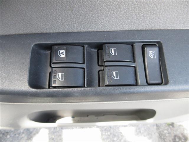 仕入れ時、在庫時、納車時と複数回にかけて清掃いたします！！