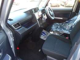 内外装共にクリーニング後に納車致します。