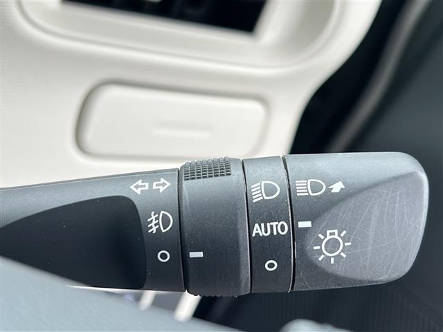 【運転席操作部】快適なドライブを楽しむための機能が装備されています！運転席から触れるので、使いやすいです！除菌プランいれていただくと、さらに清潔で安心していただけます！
