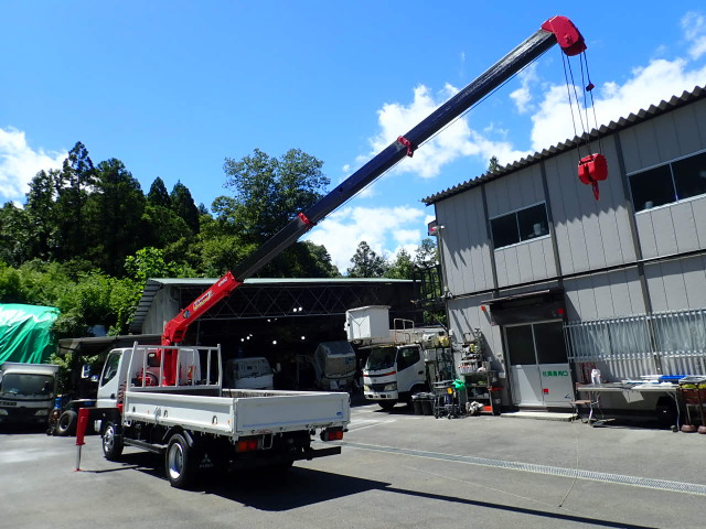 クレーンは弊社にて整備済みです。　バキュームカー　糞尿車　清掃車　トラック　全国納車　自社ローン　トラック123　大阪　関西　近畿