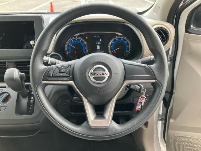 WECARSの店舗にはキッズコーナーがございます！お子様連れのお客様もごゆっくり車選びをお楽しみいただける空間です！