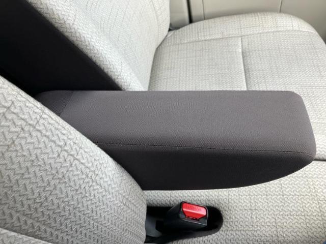 お車に合わせて無料保証以外にも、保証範囲、期間、距離を拡充させた有料保証もご用意しております！中古車の購入が初めてで不安・・・というお客様もご安心ください！