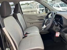 「この車の写真をもっと見たい」「状態が気になる」「この装備はついている？」どんな小さな疑問でもお気軽にお問い合わせください！